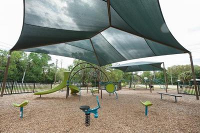 Moss Park Photo 13